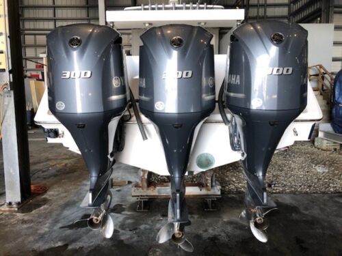 For Sale Yamaha Four Stroke 300HP Outboard Engine