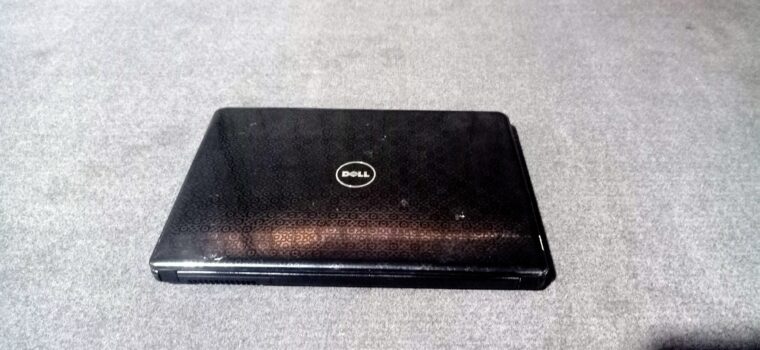 Dell inspiron N4030
CPU:Intel core i3 M380@2.