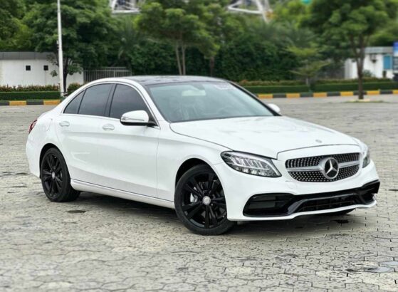 C300 UP C63 AMG for sale